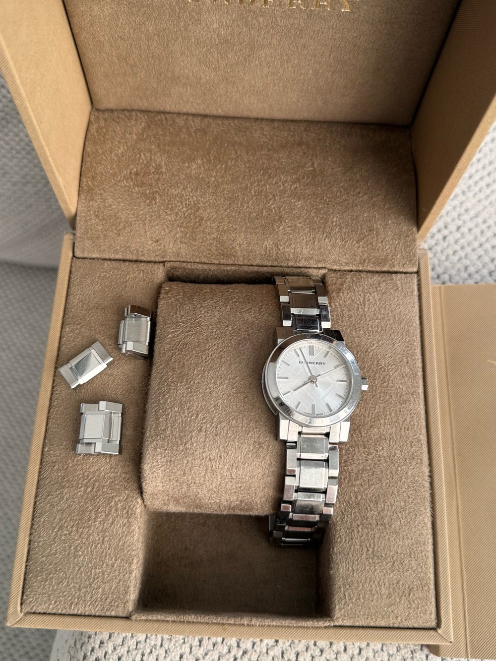 Burberry women’s Silver Stainless Steel Watch - Picture 14 of 15